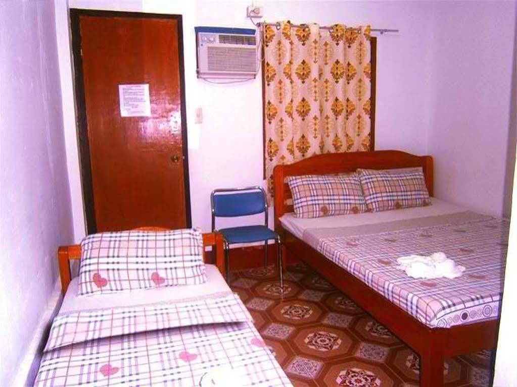 Eden Travellers Lodge Пуэрто-Принцеса Экстерьер фото