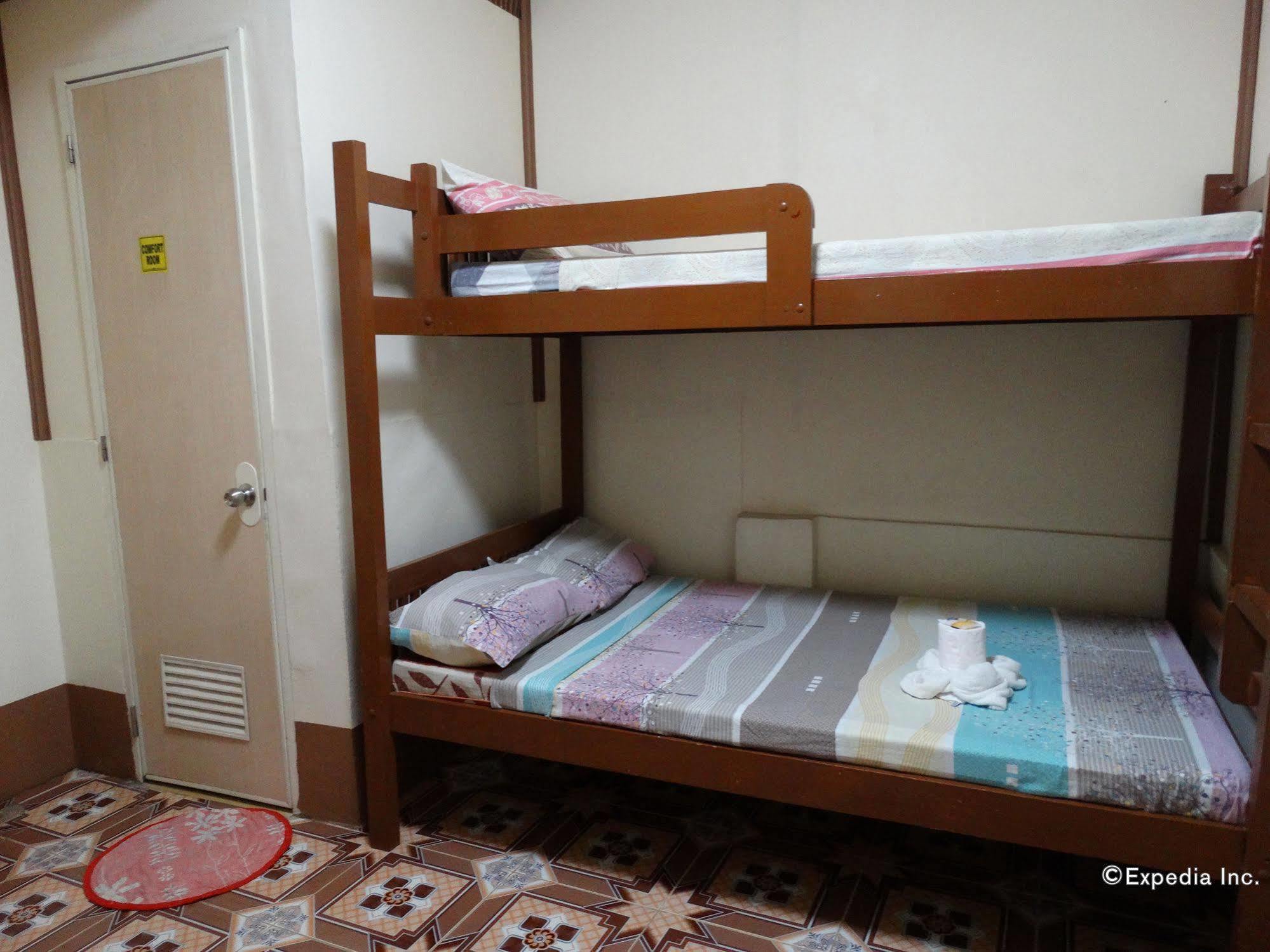 Eden Travellers Lodge Пуэрто-Принцеса Экстерьер фото